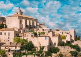 Lais Puzzle - Gordes, Provence, Frankreich. Schöne Aussicht auf das mittelalterliche Dorf Gordes auf einem Hügel. Sonniger Sommerhimmel - 1.000 Teile