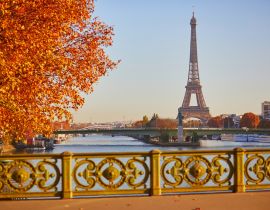 Lais Puzzle - Blick von der Mirabeau-Brücke auf den Eiffelturm über der Seine an einem schönen Herbsttag in Paris - 40, 100, 200, 500, 1.000 & 2.000 Teile