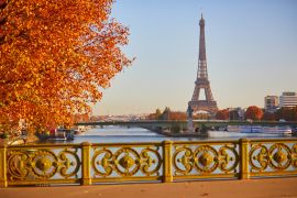 Lais Puzzle - Blick von der Mirabeau-Brücke auf den Eiffelturm über der Seine an einem schönen Herbsttag in Paris - 2.000 Teile