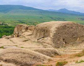 Lais Puzzle - Alte Höhlenstadt Uplistsikhe im Kaukasusgebirge, Georgien - 40, 100, 200, 500, 1.000 & 2.000 Teile