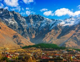 Lais Puzzle - Berge über Stepantsminda in der Provinz Khevi, Georgien - 40, 100, 200, 500, 1.000 & 2.000 Teile