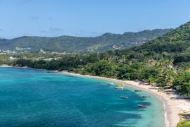 Lais Puzzle - Blick auf den paradiesischen Strand von Carriacou, Grenada - 2.000 Teile