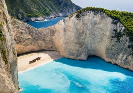 Lais Puzzle - Idyllischer Blick auf den schönen Strand von Navagio auf der Insel Zakynthos - 1.000 Teile