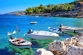 Lais Puzzle - Yachten in der Bucht der Insel Zakynthos. Griechenland - 2.000 Teile