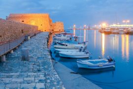 Lais Puzzle - Heraklion. Die alte venezianische Festung bei Nacht - 2.000 Teile
