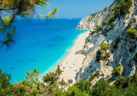 Lais Puzzle - Strand von Egremni, Insel Lefkada, Griechenland. Großer und langer Strand mit türkisfarbenem Wasser auf der Insel Lefkada in Griechenland - 1.000 Teile