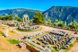 Lais Puzzle - Ruinen des Tempels der Athena Pronaia in Delphi, Griechenland - 2.000 Teile