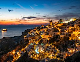Lais Puzzle - Nächtliche Lichter in Oia (Santorin) - 40, 100, 200, 500, 1.000 & 2.000 Teile