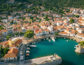 Lais Puzzle - Nafpaktos an der Nordküste des Golfs von Korinth, Griechenland - 40, 100, 200, 500, 1.000 & 2.000 Teile