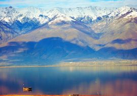 Lais Puzzle - Blick auf Kerkini, ein Naturschutzgebiet am See in Nordgriechenland - 1.000 Teile