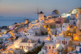 Lais Puzzle - Sonnenuntergang über dem Dorf Oia auf der Insel Santorin, Griechenland - 2.000 Teile