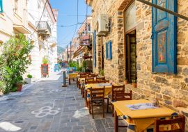 Lais Puzzle - Straßenansicht des Dorfes Vathy auf der Insel Samos - 1.000 Teile