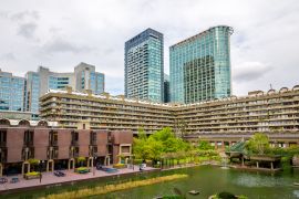 Lais Puzzle - Blick auf den Barbican-Komplex in London, England - 2.000 Teile