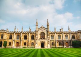 Lais Puzzle - Innenhof des Corpus Christi College in Cambridge, UK - 1.000 Teile