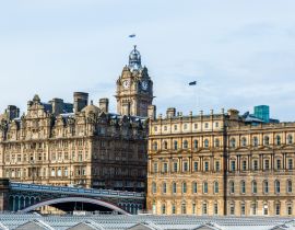 Lais Puzzle - Historische Gebäude im Stadtzentrum von Edinburgh - Schottland - 40, 100, 200, 500, 1.000 & 2.000 Teile