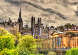 Lais Puzzle - Blick auf das New College und die National Gallery of Scotland in Edinburgh - 1.000 Teile