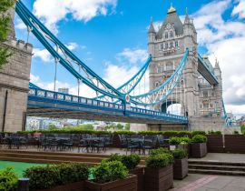 Lais Puzzle - Londoner Tower Bridge an einem bewölkten Tag - 40, 100, 200, 500, 1.000 & 2.000 Teile