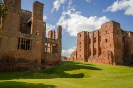 Lais Puzzle - Kenilworth Castle in England, West Midlands, Vereinigtes Königreich, bildete einen Stützpunkt für lancastrische Operationen in den Rosenkriegen - 2.000 Teile