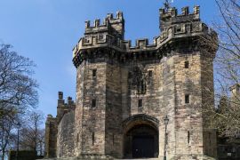 Lais Puzzle - Lancaster Castle - Lancaster, England - 2.000 Teile