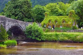 Lais Puzzle - Llanrwst in Wales, Vereinigtes Königreich - 2.000 Teile