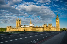 Lais Puzzle - Britisches Parlament und Big Ben am Morgen auf der Westminster Bridge - 2.000 Teile