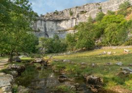 Lais Puzzle - Blick auf die Landschaft um Malham Cove im Yorkshire Dales National Park - 1.000 Teile