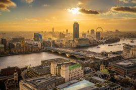 Lais Puzzle - London, England - Panoramablick auf die Skyline von London bei Sonnenuntergang mit der Blackfriars-Brücke über die Themse - 2.000 Teile
