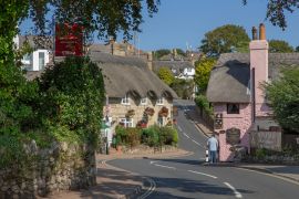 Lais Puzzle - Isle of Wight Starcross England. Vereinigtes Königreich. Shanklin. Schilfdächer. Sandown Bucht - 2.000 Teile