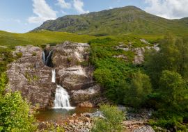 Lais Puzzle - Glencoe-Wasserfall - Das Zusammentreffen von drei Gewässern zwischen Glencoe und Altnafeadh, Highlands, Schottland, UK - 1.000 Teile