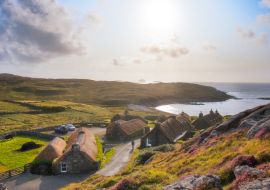 Lais Puzzle - Gearrannan Blackhouse Village, Carloway, Isle of Lewis, Äußere Hebriden. Schottland - 1.000 Teile