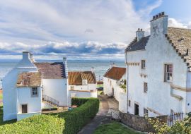 Lais Puzzle - Weiße Häuser in Pan Ha' Dysart Fife Schottland - 1.000 Teile