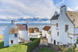 Lais Puzzle - Weiße Häuser in Pan Ha' Dysart Fife Schottland - 2.000 Teile