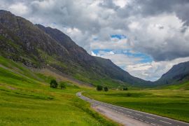 Lais Puzzle - Die Berglandschaft in Glencoe, einem Tal in den schottischen Highlands - 2.000 Teile