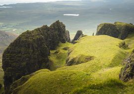 Lais Puzzle - Aussicht auf die Felsformation Table in Quiraing, Isle of Skye, Schottland - 1.000 Teile