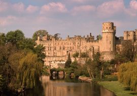 Lais Puzzle - Blick auf die Burg von Warwick von der Avon-Brücke aus - 1.000 Teile