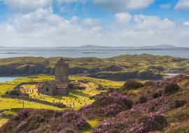 Lais Puzzle - St. Clements Church bei Roghadal südlich von Leverburgh, Isle of Harris, Äußere Hebriden, Schottland - 1.000 Teile
