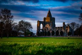 Lais Puzzle - Crowland Abbey, Lincolnshire, UK von Snowden Field im tiefstehenden Wintersonnenlicht - 2.000 Teile