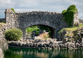 Lais Puzzle - Die Pulham Rock Bridge in den Promenade Gardens in Lytham St Annes - 1.000 Teile