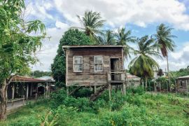 Lais Puzzle - Flusshaus auf Stills in Guyana - 2.000 Teile