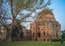 Lais Puzzle - Bara Gumbad im Lodi-Garten in Delhi - 1.000 Teile