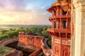 Lais Puzzle - Agra Fort - Berühmte mittelalterliche historische Festungsanlage mit Blick auf die Stadt Agra bei Sonnenaufgang - 2.000 Teile