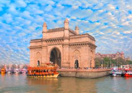 Lais Puzzle - Das Gateway of India und Boote vom Hafen aus gesehen - Mumbai, Indien - 1.000 Teile