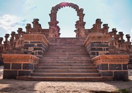 Lais Puzzle - Blick auf den alten historischen Ort Chattardi in Bhuj, Gujarat, Indien - 1.000 Teile