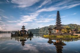 Lais Puzzle - Blick auf einen Tempel auf Bali Indonesien - 2.000 Teile