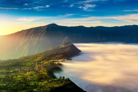 Lais Puzzle - Cemoro lawang Dorf am Morgen im Bromo tengger semeru Nationalpark, Ost Java, Indonesien - 2.000 Teile