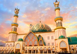 Lais Puzzle - Habbul Wathan Moschee, Islamisches Zentrum von West Nusa Tenggara, Mataram, Lombok, Indonesien bei Sonnenuntergang - 1.000 Teile