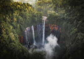 Lais Puzzle - Schöne Tumpak Sewu Wasserfälle, Indonesien - 1.000 Teile