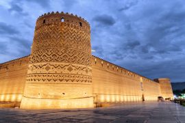 Lais Puzzle - Wunderschöne Abendansicht der Karim-Khan-Zitadelle, Shiraz, Iran - 2.000 Teile