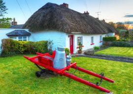Lais Puzzle - Dorf mit traditionellen Cottage-Häusern in Adare, Irland - 1.000 Teile