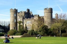 Lais Puzzle - Malahide Castle, Irland. Nationales Erbe - 2.000 Teile